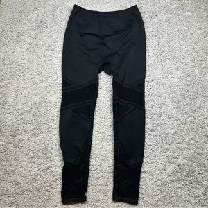 Fabletics Tights Womens Small Black Basic Leggings Holes Activewear Athleisure